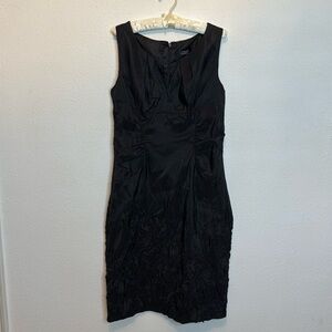 Adrianna Papell V Neckline Black Sleeveless Dress Size 12